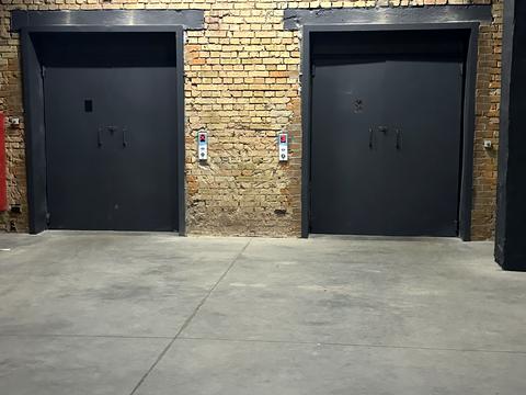 комерційна за адресою Київ, Костянтинівська вул., 61