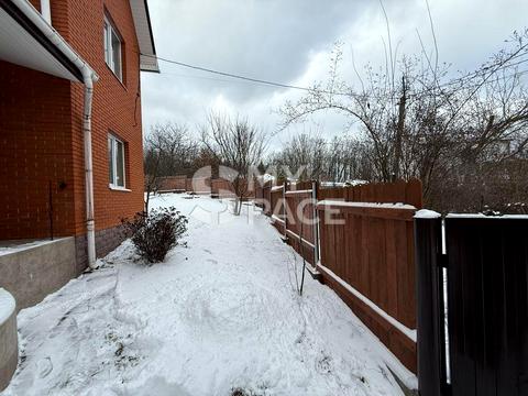 будинок за адресою Садова вул., 27