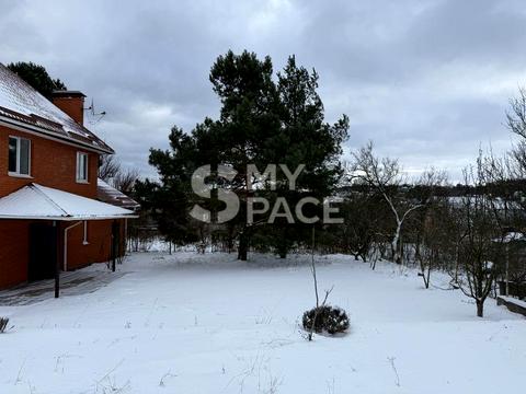 будинок за адресою Садова вул., 27