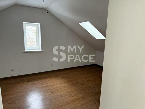 будинок за адресою Садова вул., 27