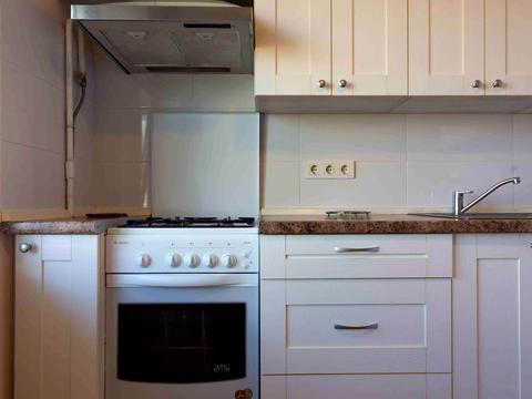 квартира за адресою Романа Ратушного вул. (Волгоградська), 5