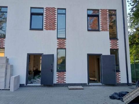 будинок за адресою Вишневе, Зелена вул.