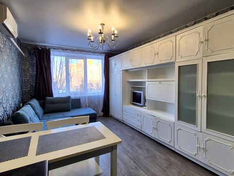 квартира за адресою Добровольців пров., 10