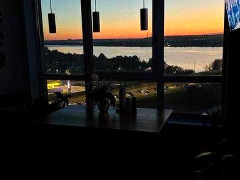 квартира за адресою Зарічна вул., 1-В