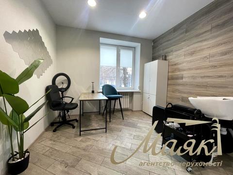 комерційна за адресою Трегубенка вул., 13