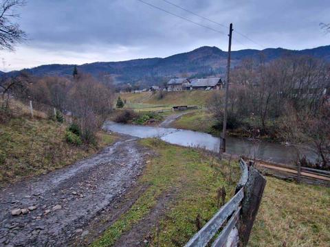 участок по адресу 