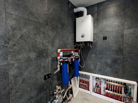 дом по адресу Озерна