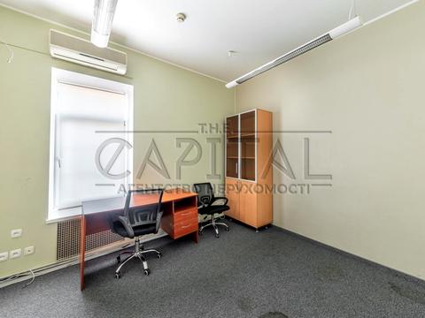 коммерческая по адресу Верхній Вал ул., 24