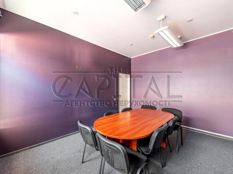 коммерческая по адресу Верхній Вал ул., 24