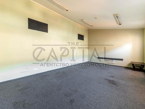 коммерческая по адресу Верхній Вал ул., 24