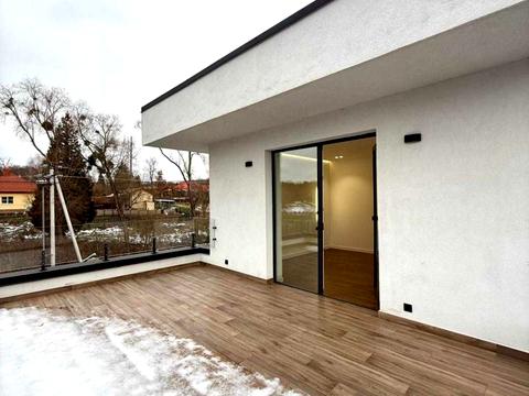 дом по адресу Озерна