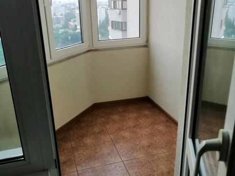 квартира за адресою Авіаконструктора Ігоря Сікорського вул. (Танкова), 4-Б