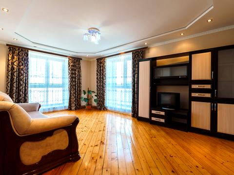 квартира за адресою Євгена Коновальця вул., 120