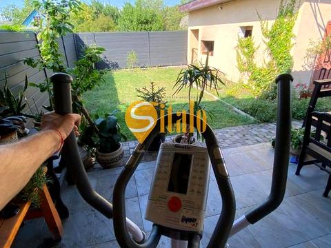 будинок за адресою Київ, 52-га Садова вул.