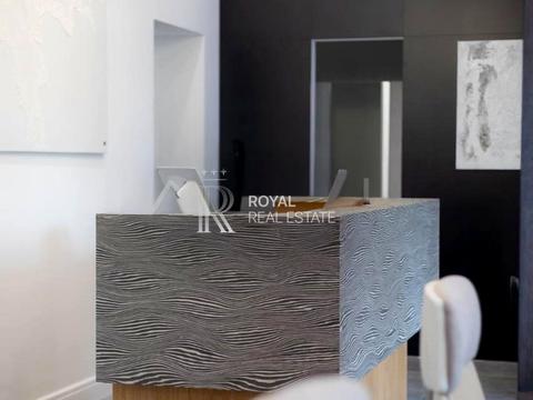 комерційна за адресою Київ, Богдана Хмельницького вул., 32