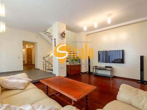 будинок за адресою Київ, Дмитра Дорошенка вул. (Чигоріна)