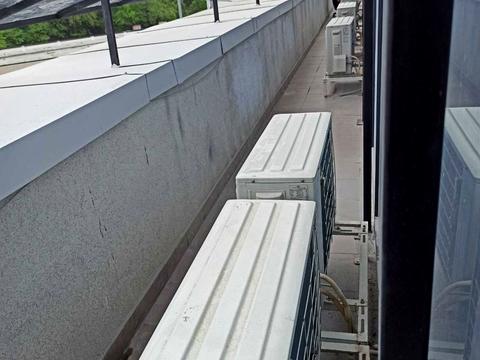 комерційна за адресою Глибочицька вул., 73