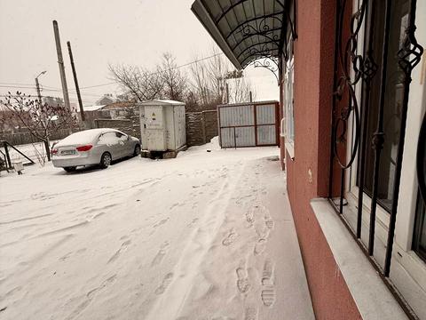 комерційна за адресою Вериківського вул., 23