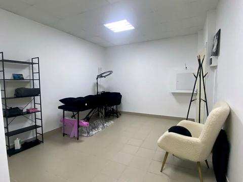 комерційна за адресою Галицька вул., 43б