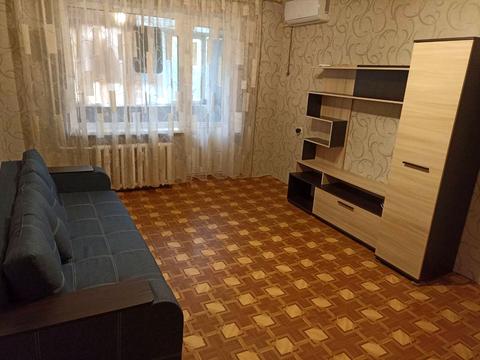 квартира за адресою Героїв просп., 33