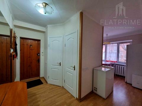 квартира за адресою Кирило-Мефодіївська вул., 15