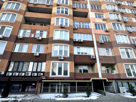 квартира за адресою Зоопаркова вул., 8в