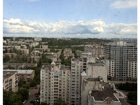 квартира за адресою Андрія Верхогляда вул. (Михайла Драгомирова), 2-А