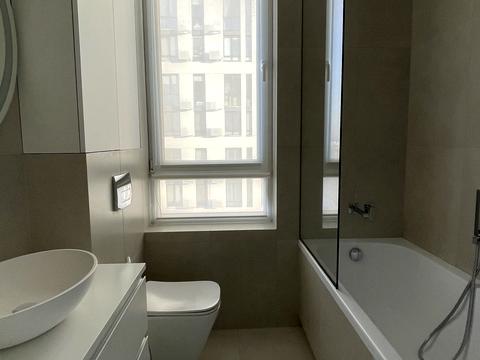 квартира за адресою Салютна вул., 2к2