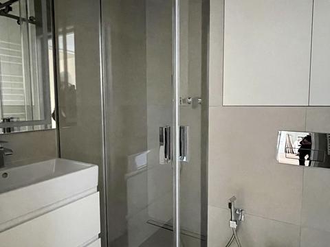 квартира за адресою Салютна вул., 2к2