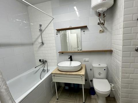 квартира за адресою Київ, Михайла Гришка вул., 9