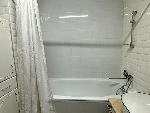 квартира за адресою Київ, Михайла Гришка вул., 9