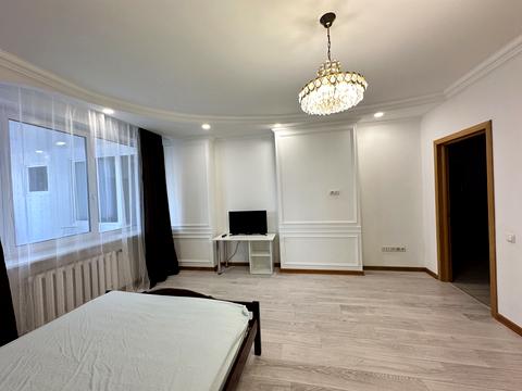 квартира за адресою Київ, Михайла Гришка вул., 9