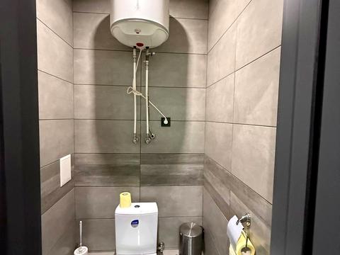 комерційна за адресою Володимира Вернадського вул. (Дзержинського), 29-К