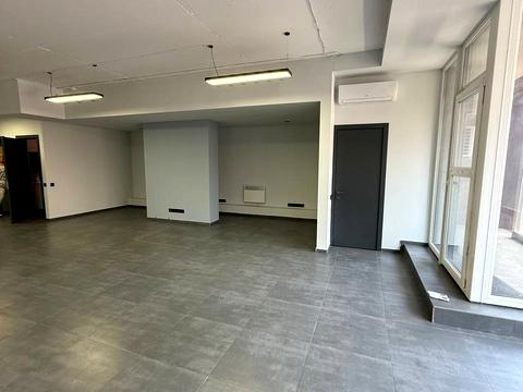 комерційна за адресою Володимира Вернадського вул. (Дзержинського), 29-К