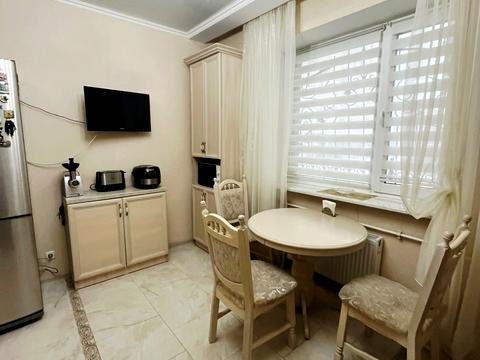 квартира за адресою Перемоги просп., 119а