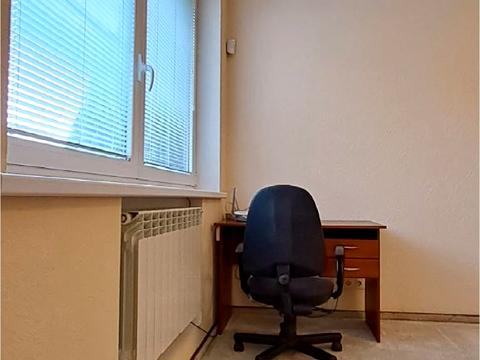 будинок за адресою Соборна пл. (Жовтнева)