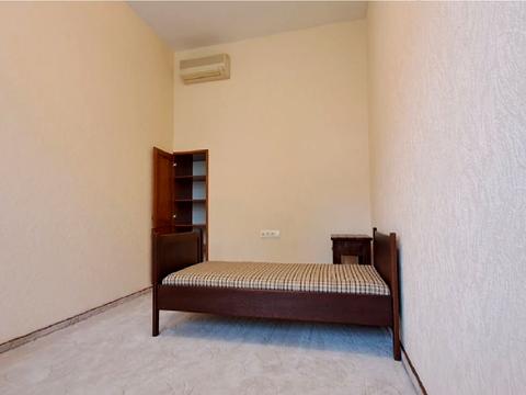 будинок за адресою Соборна пл. (Жовтнева)