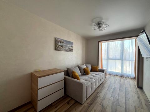 квартира по адресу Мольера ул., 77