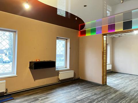 комерційна за адресою Івана Мазепи вул. (Щорса), 5