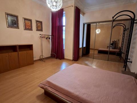 квартира за адресою Одеса, Леонтовича вул. (Бєлінського), 12