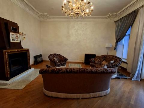 квартира за адресою Одеса, Леонтовича вул. (Бєлінського), 12