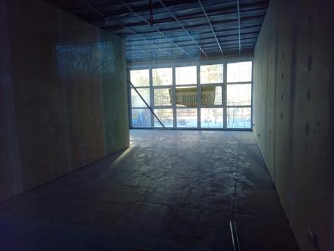 комерційна за адресою Калинова вул., 53