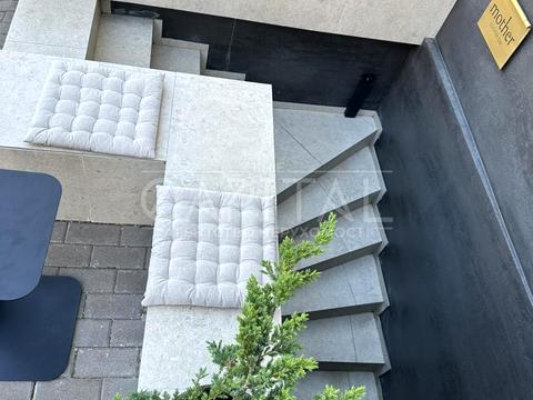 комерційна за адресою Велика Васильківська вул. (Червоноармійська), 40