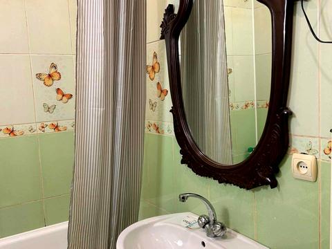 будинок за адресою Нова