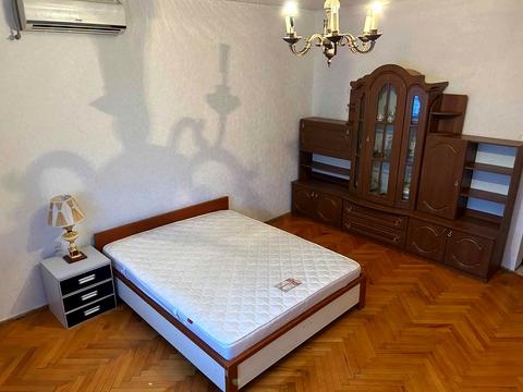 будинок за адресою Нова