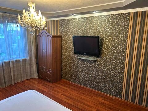 будинок за адресою Нова