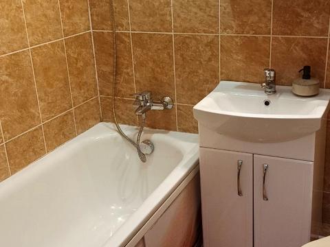 квартира за адресою Тополина вул., 18