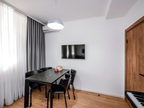 квартира за адресою Любомира Гузара просп. (Космонавта Комарова), 46-В