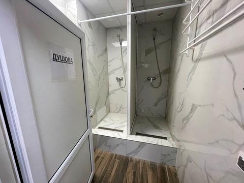 комерційна за адресою Кошова вул., 107