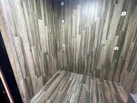 комерційна за адресою Кошова вул., 107